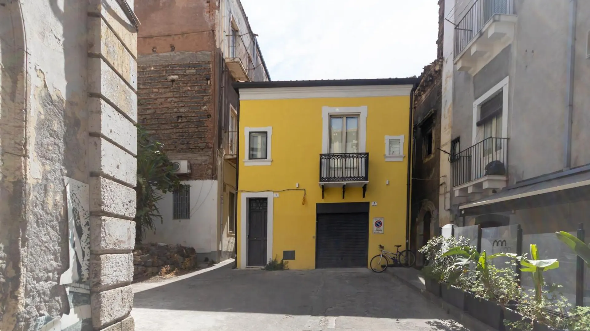 Il Porto & I Marinai Rooms Catania Italy